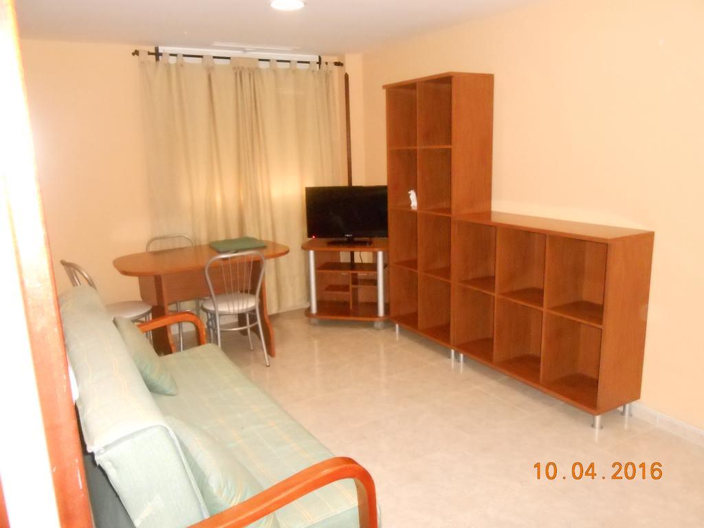 Apartahotel Los Hermanos Оканья Экстерьер фото